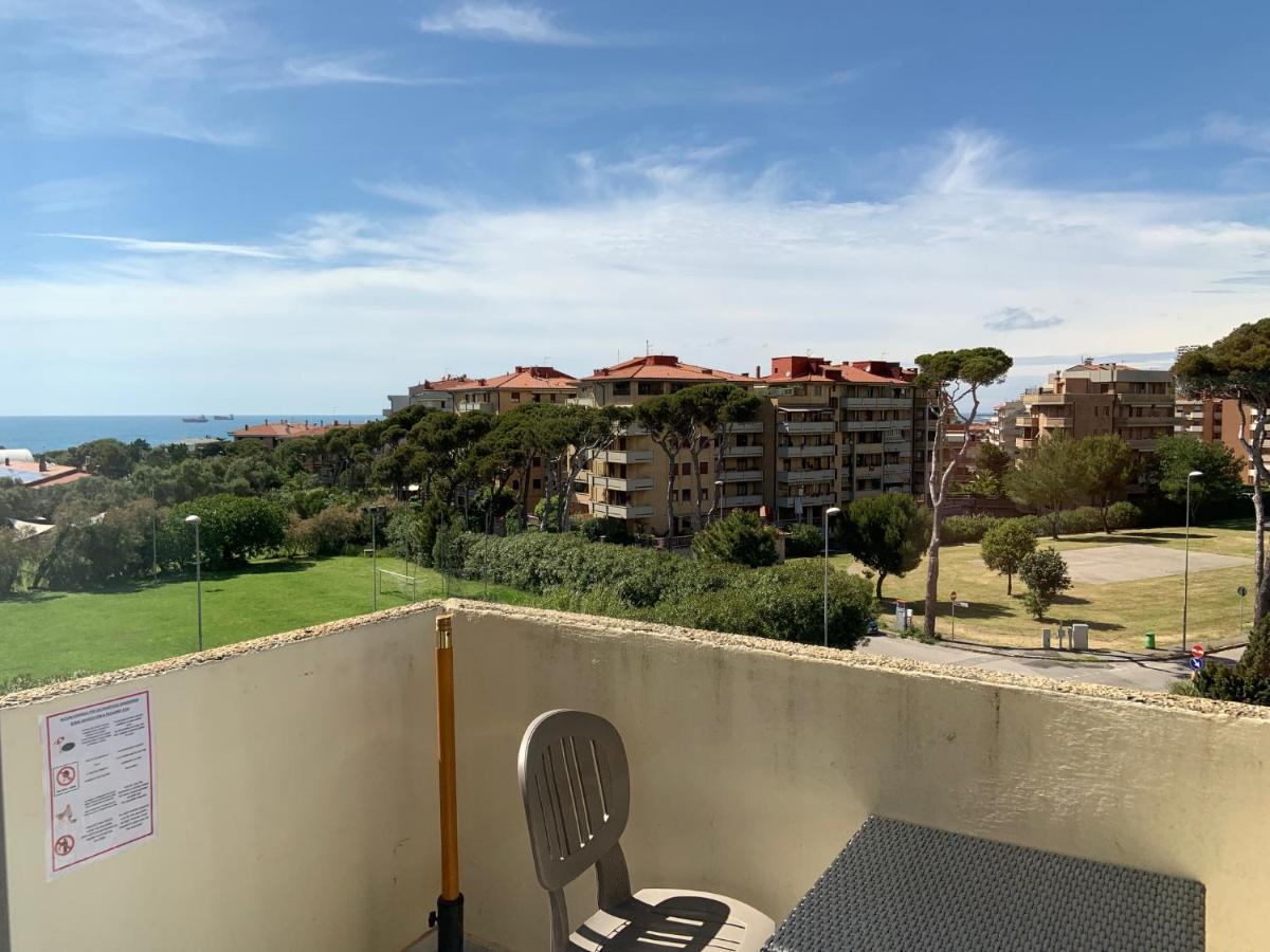 Suites Marilia Apartments Pool Side - Suite Livorno Holiday Home Group Exterior photo