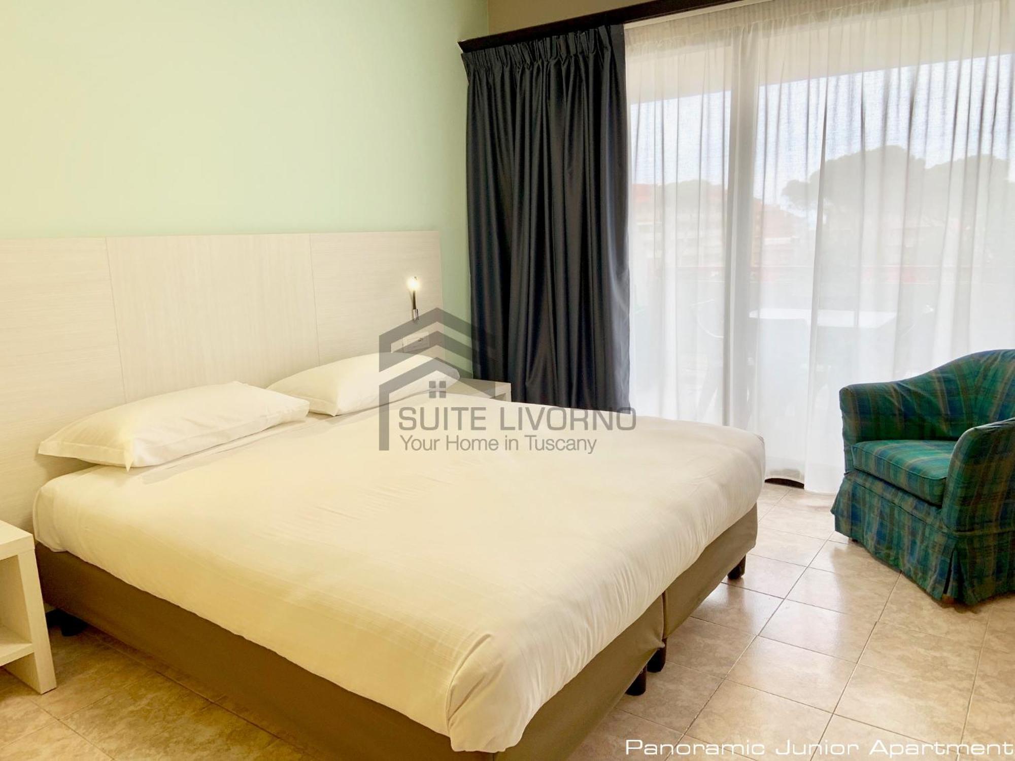 Suites Marilia Apartments Pool Side - Suite Livorno Holiday Home Group Exterior photo
